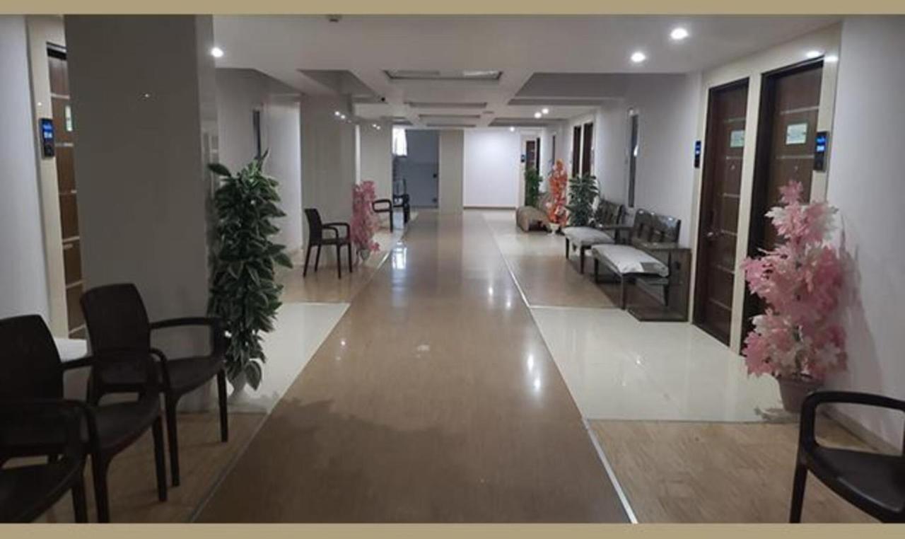 Fabhotel Prime Sapphire Regency Vadodara Eksteriør bilde